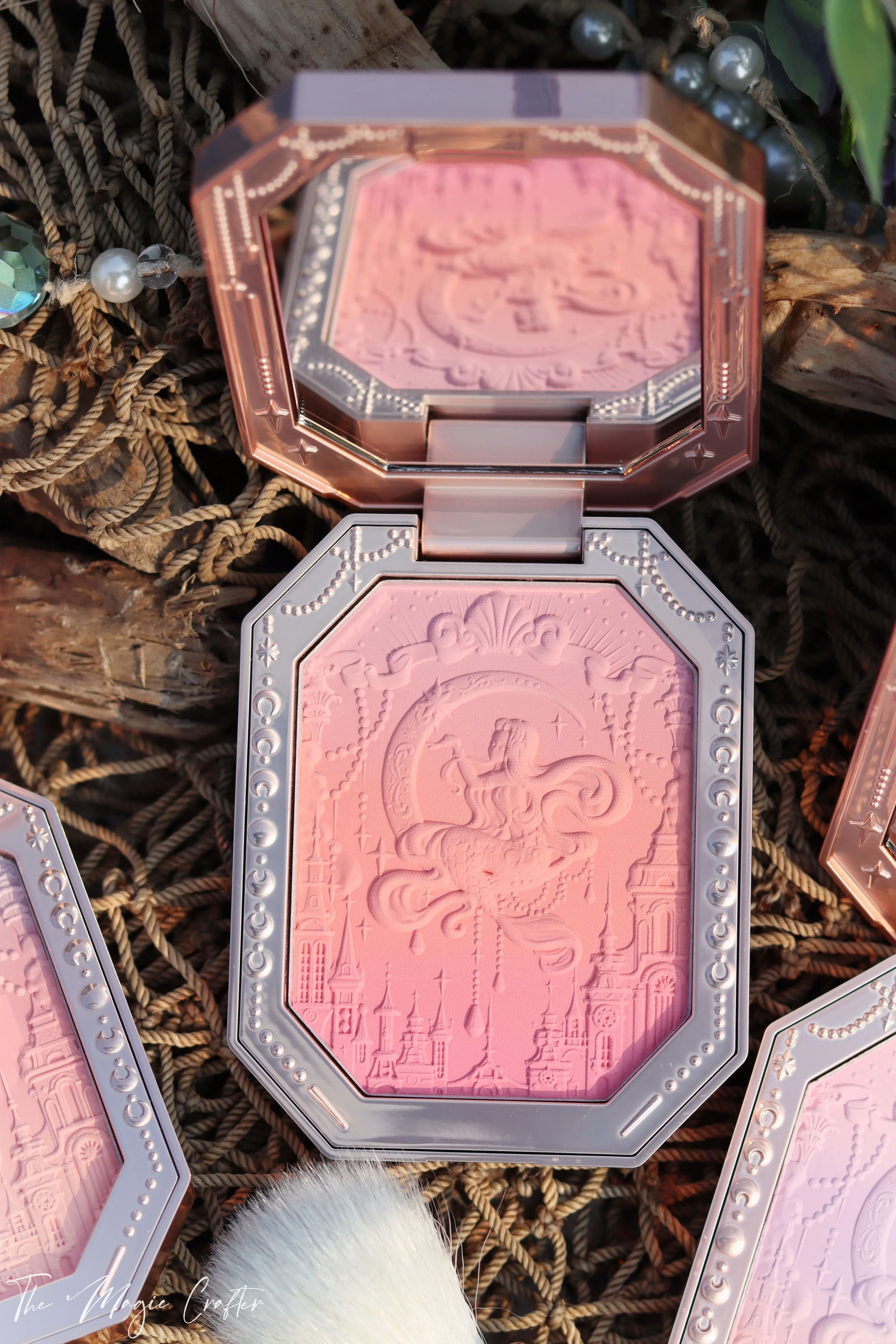 フラワーノーズ メイクボックス moonlight Mermaid 美品 Flower Knows フラワーノーズ メイクボックス moonlight Mermaid 美品 Flower Knows